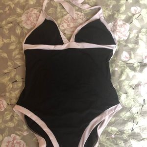Swinsuit